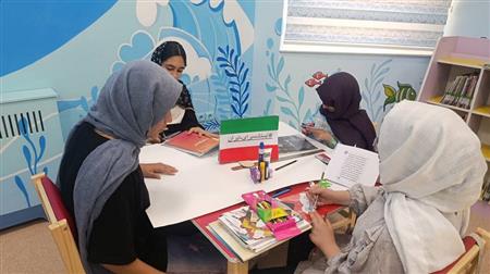 روزنامه دیواری "ایران ما"